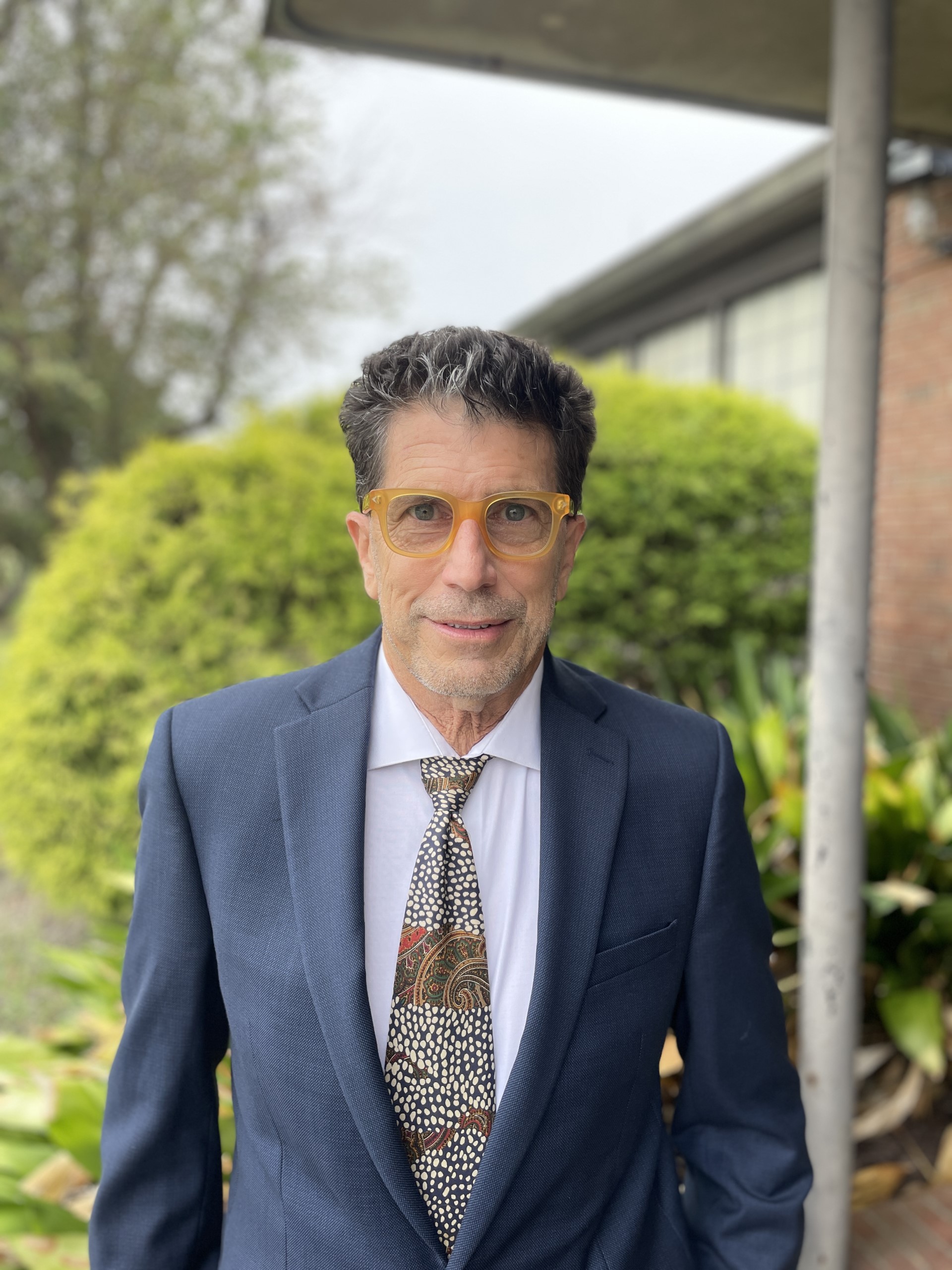 صورة باتريك هاند